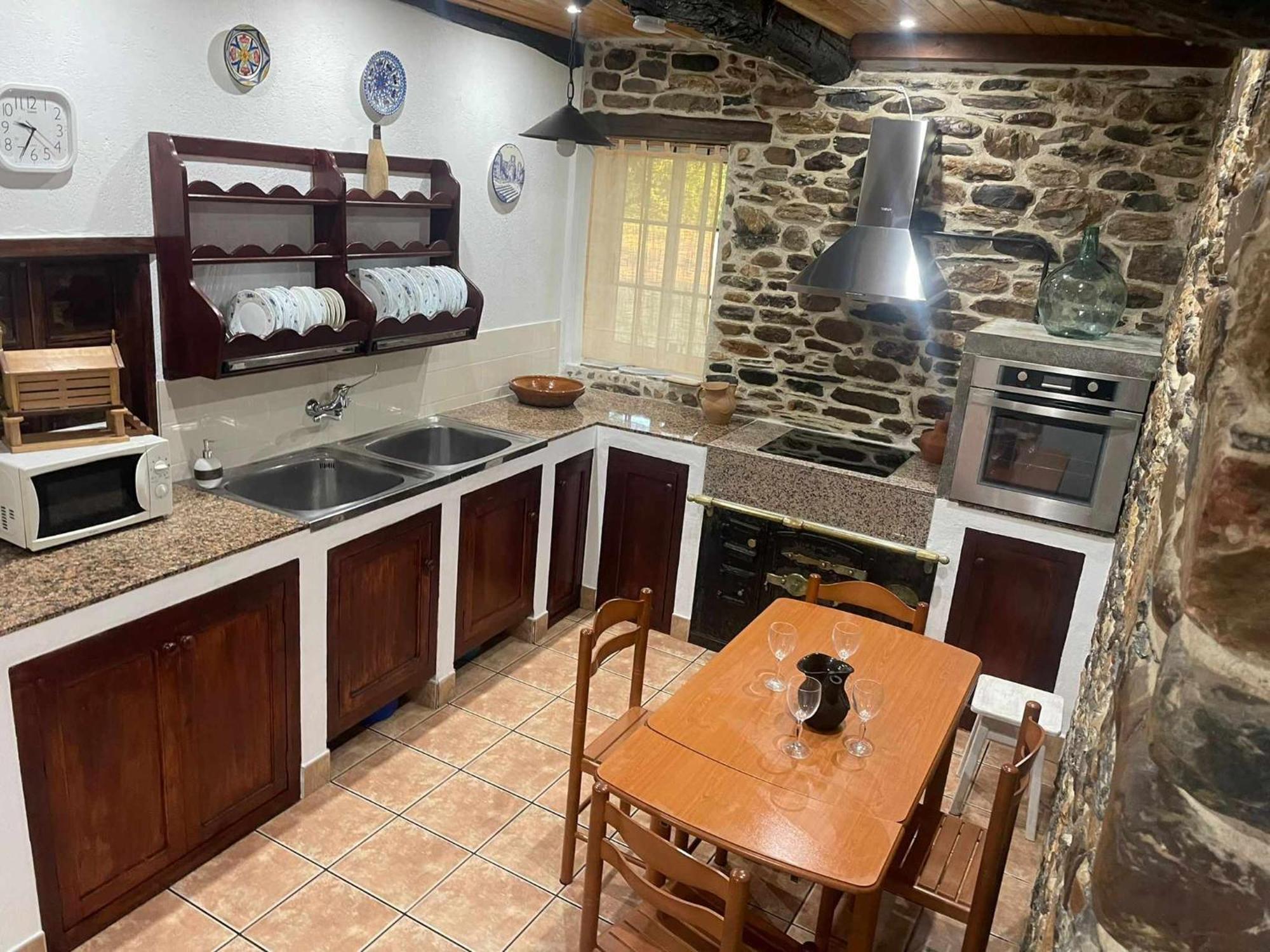 Casa Do Hiebra Alojamiento Rural Ribeira Sacra Castroncelos Exterior photo